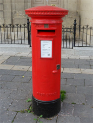 Een Maltese brievenbus