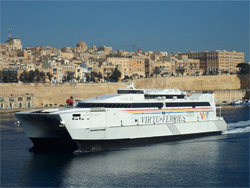De ferry Jean de la Vallette naar Sicilië